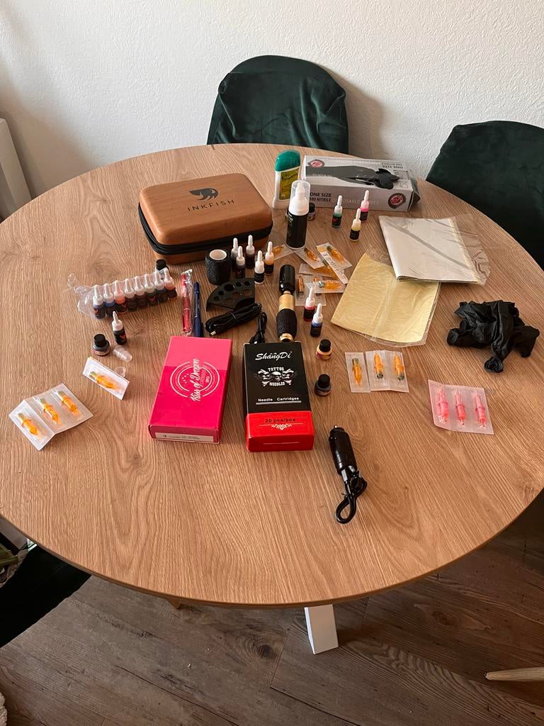 Tattoo machine, Ophalen of Verzenden, Zo goed als nieuw, Meerdere media