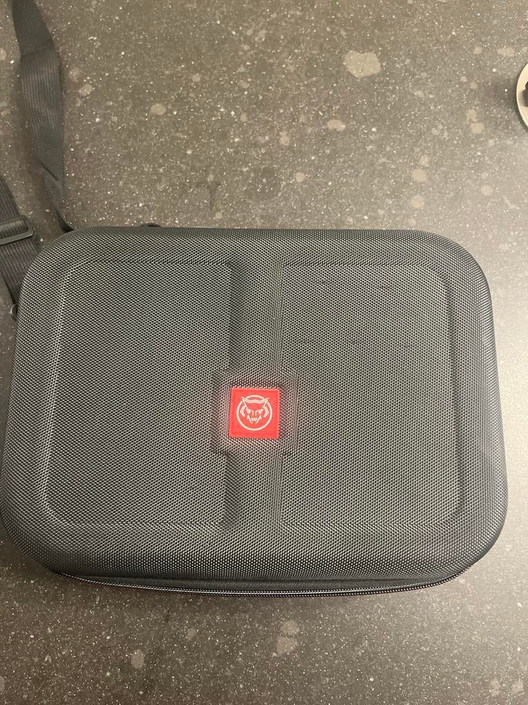 Nintendo Switch OLED Koffer - Bescherm je console!, Ophalen of Verzenden, Gebruikt, Switch, Overige typen