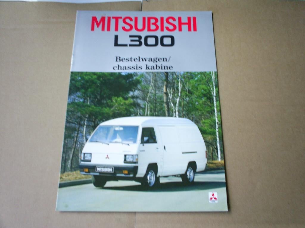 Mitsubishi L 300 8 / 1984 8 pag., Verzenden, Zo goed als nieuw, Mitsubishi