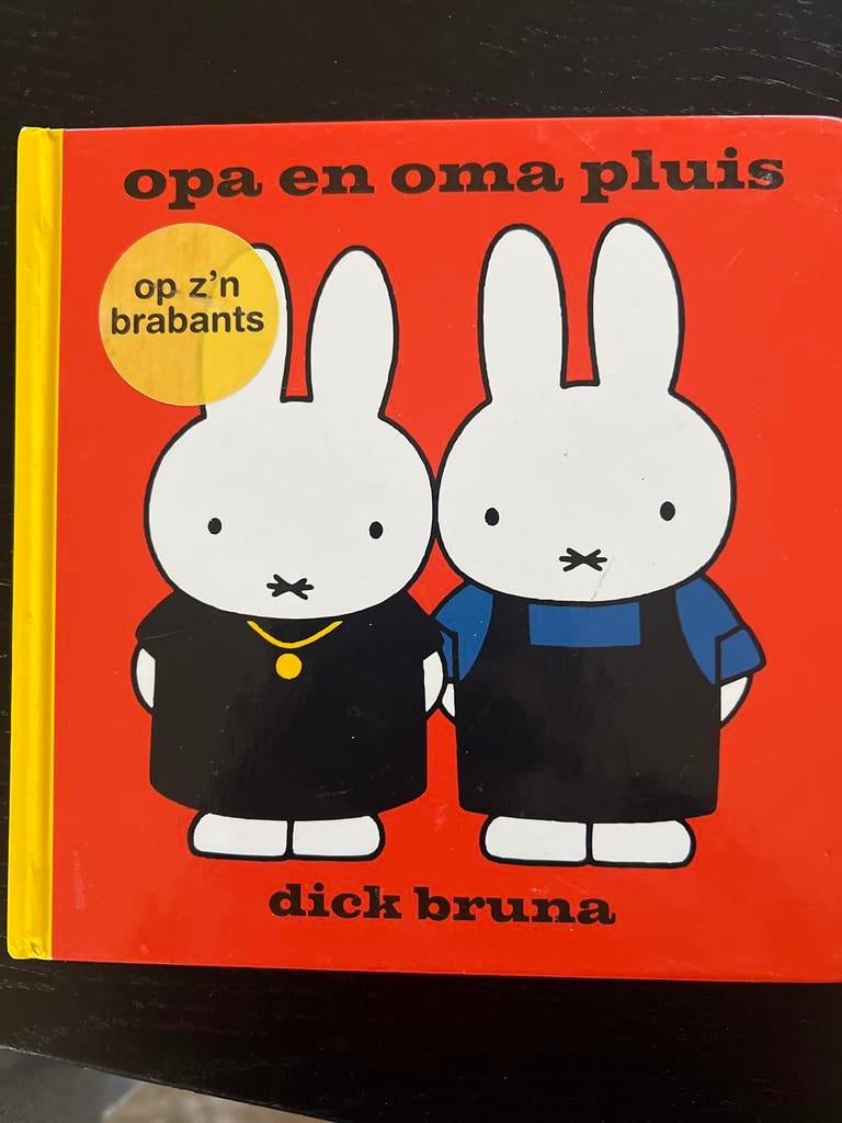 Opa en Oma Pluis - Dick Bruna, Ophalen of Verzenden, Zo goed als nieuw, Sprookjes