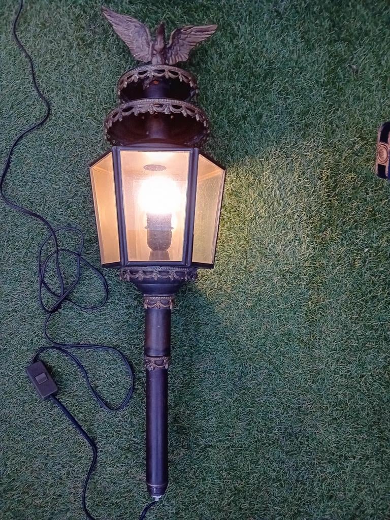 Antieke lamp met Adelaar, Ophalen, Gebruikt, Minder dan 50 watt, Netvoeding