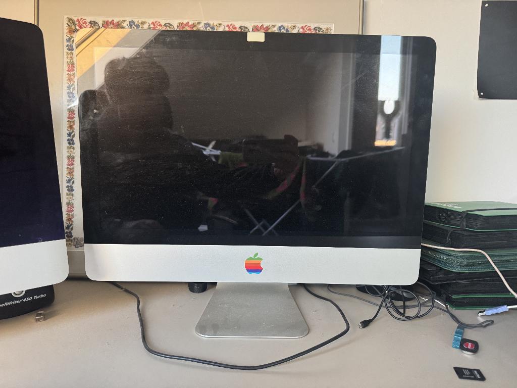 Apple iMac A1311 21,5-inch, Computers en Software, Apple Desktops, Ophalen, Gebruikt, HDD, 21,5 inch