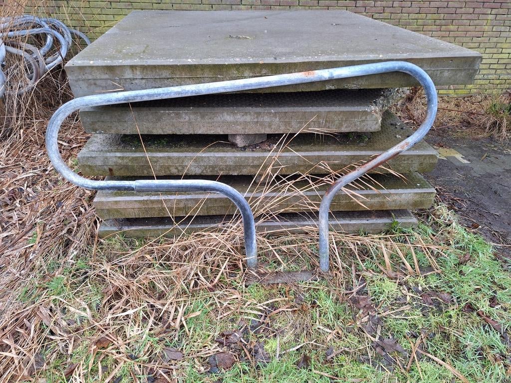 R boxen , ligboxen, stalinrichting, Dieren en Toebehoren, Ophalen of Verzenden