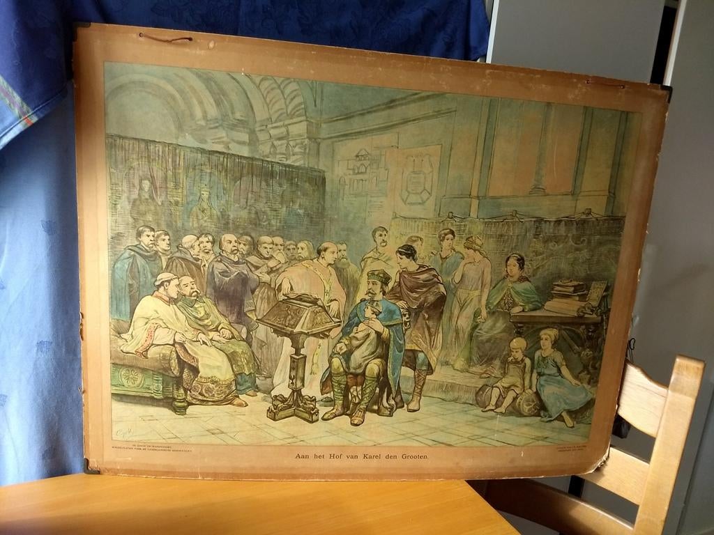 Schoolplaat aan het Hof van Karel de Grote, Ophalen of Verzenden, Geschiedenis