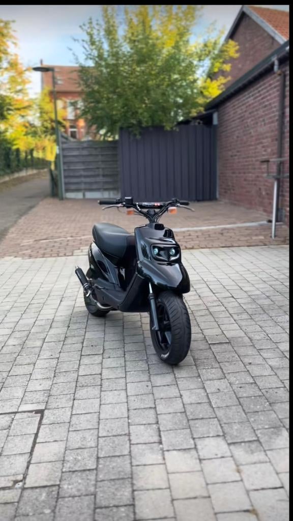 GEZOCHT!!! Yamaha BWS / MBK Booster /Spirit 50cc, Fietsen en Brommers, Ophalen of Verzenden, Overige modellen