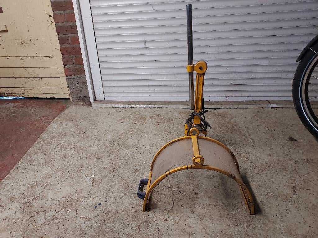 Veiligheidskap voor grote draaibank, Ophalen, Gebruikt, Metaaldraaibank