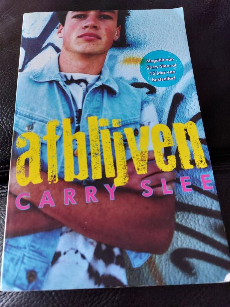 Afblijven, Boeken, Ophalen of Verzenden, Zo goed als nieuw