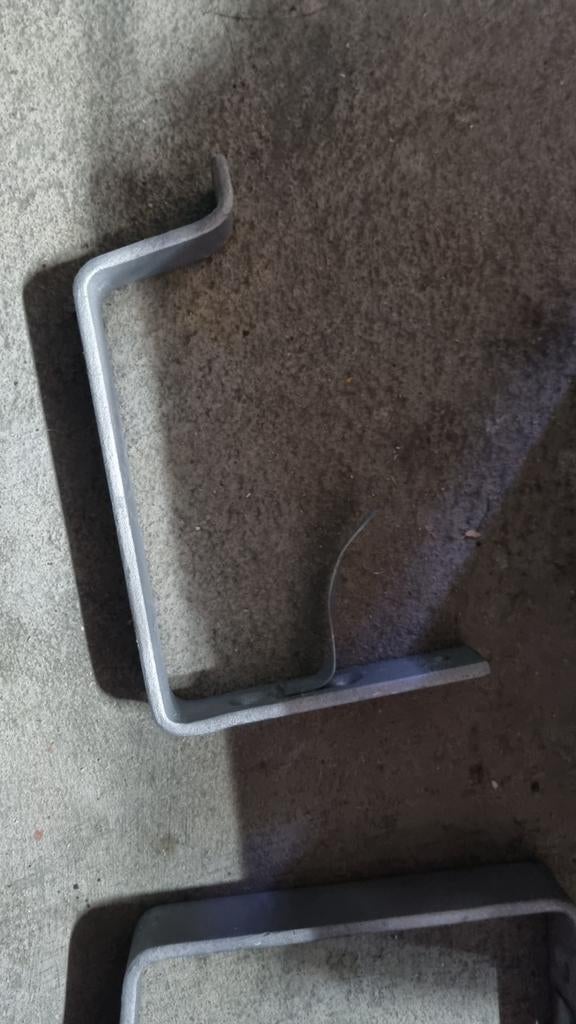 Bakgoot beugel 164, Ophalen of Verzenden