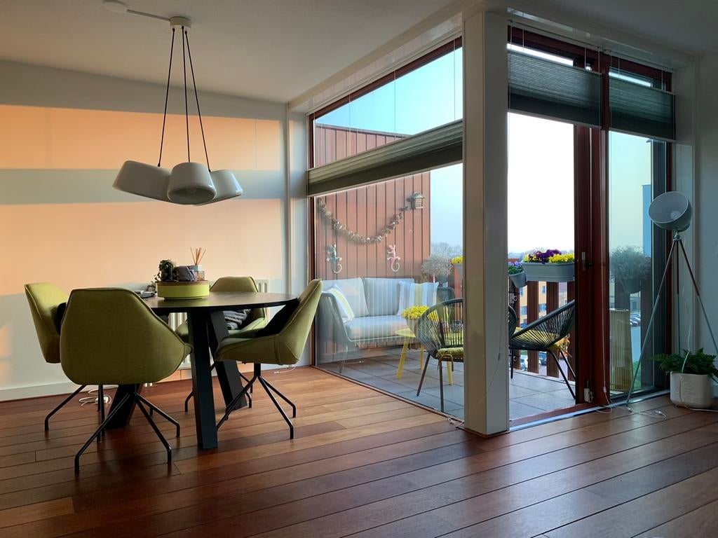 Leuke hanglamp van peter kos, Ophalen of Verzenden, Gebruikt, Metaal, 50 tot 75 cm