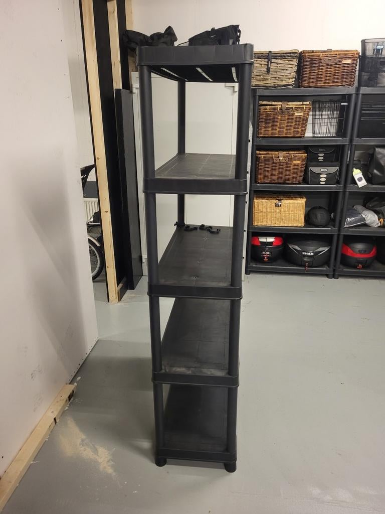 Zwarte plastic stellingkast met 5 planken, Ophalen, Gebruikt