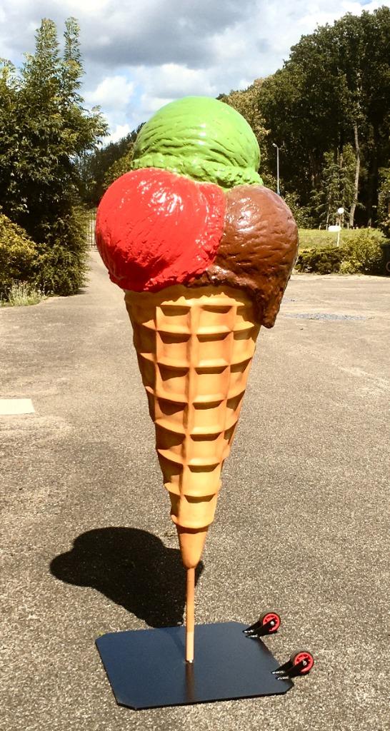 IJshoorn -Wand IJsco- IJs -Decoratie ijs- stoepreclame!, Ophalen of Verzenden, IJs