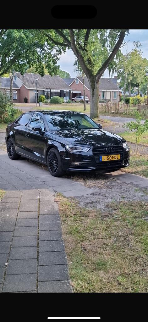 Audi A3 1.4 Tfsi 92KW Sedan S-tronic 2015 Zwart, Auto's, Audi, Zwart, 4 cilinders, 1210 kg, USB