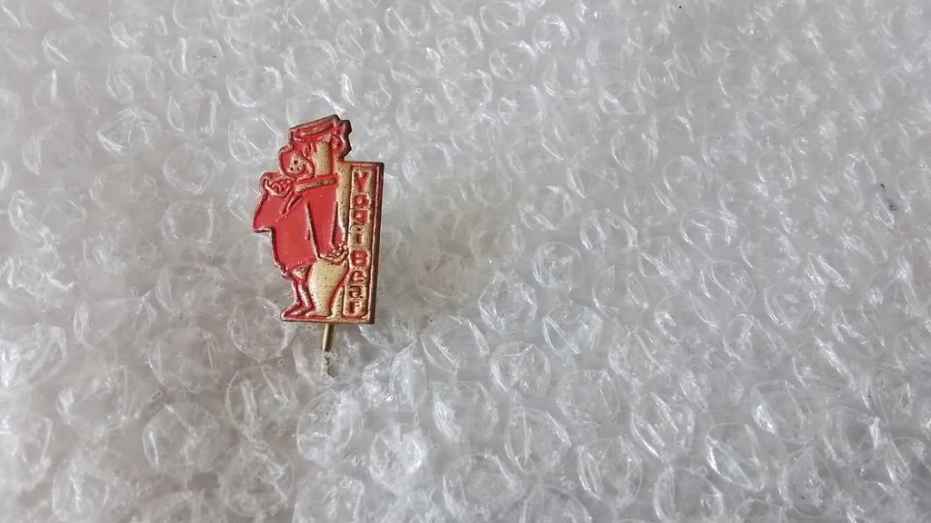 Speldje yogi bear, Ophalen of Verzenden, Zo goed als nieuw, Overige onderwerpen