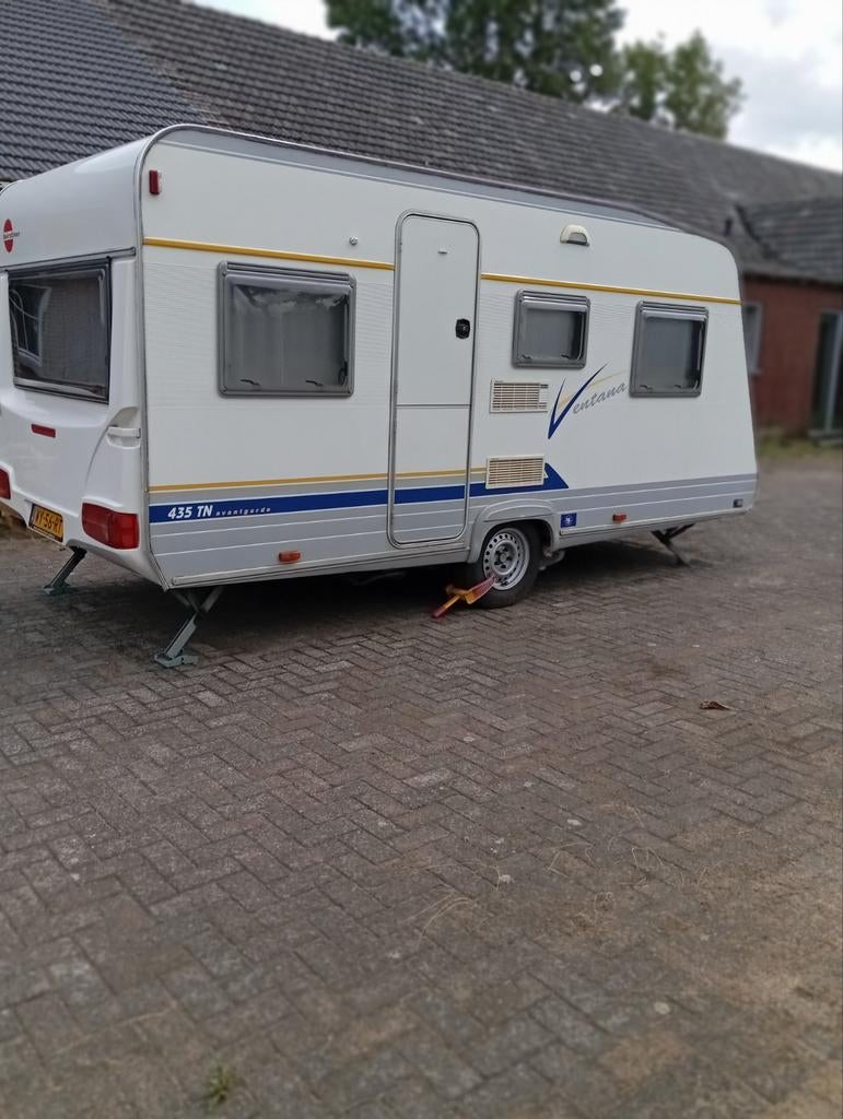 Burstner ventana avantgarde 435 TN. Met mover, Rondzit, Dwarsbed, Particulier, Bürstner