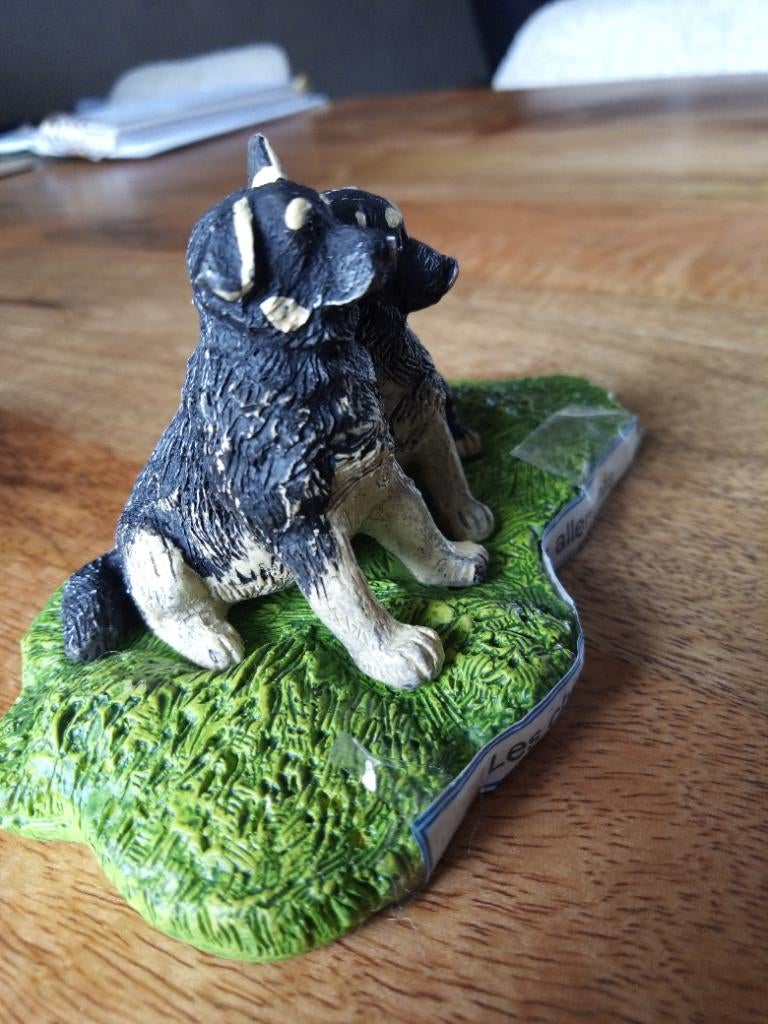 Hondenbeeldjes, Ophalen of Verzenden, Zo goed als nieuw, Dier