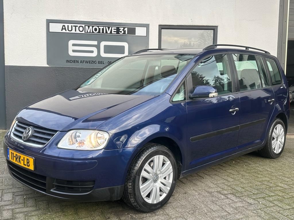 Volkswagen Touran 1.6-16V FSI I € 500,- VASTE PRIJS! AIRCO, Auto's, Volkswagen, Stof, Gebruikt, 4 cilinders, Blauw
