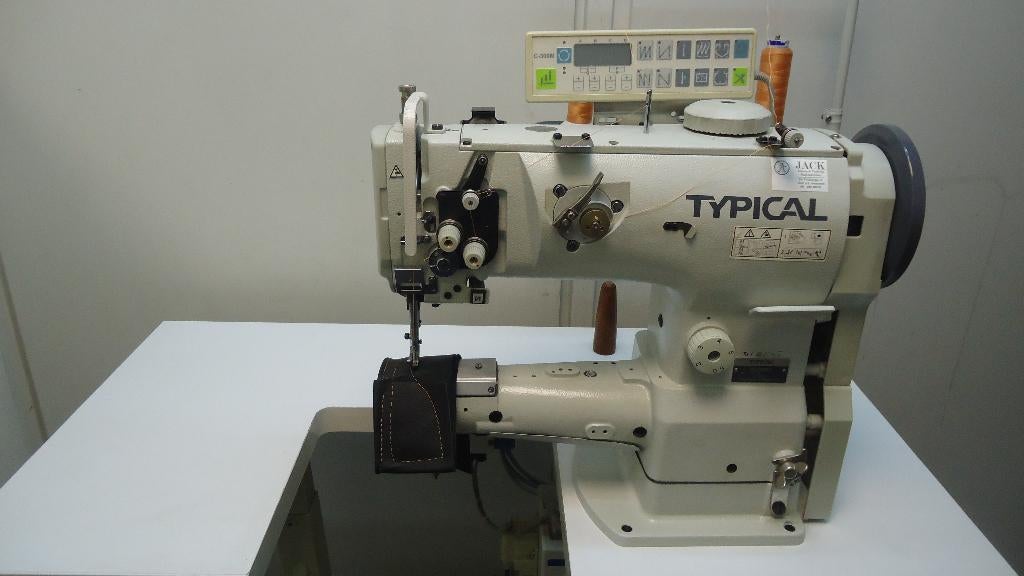 Industrie Machine Typical 3 Voudig Transport Vrije arm, Overige merken, Gebruikt, Ophalen of Verzenden, Naaimachine