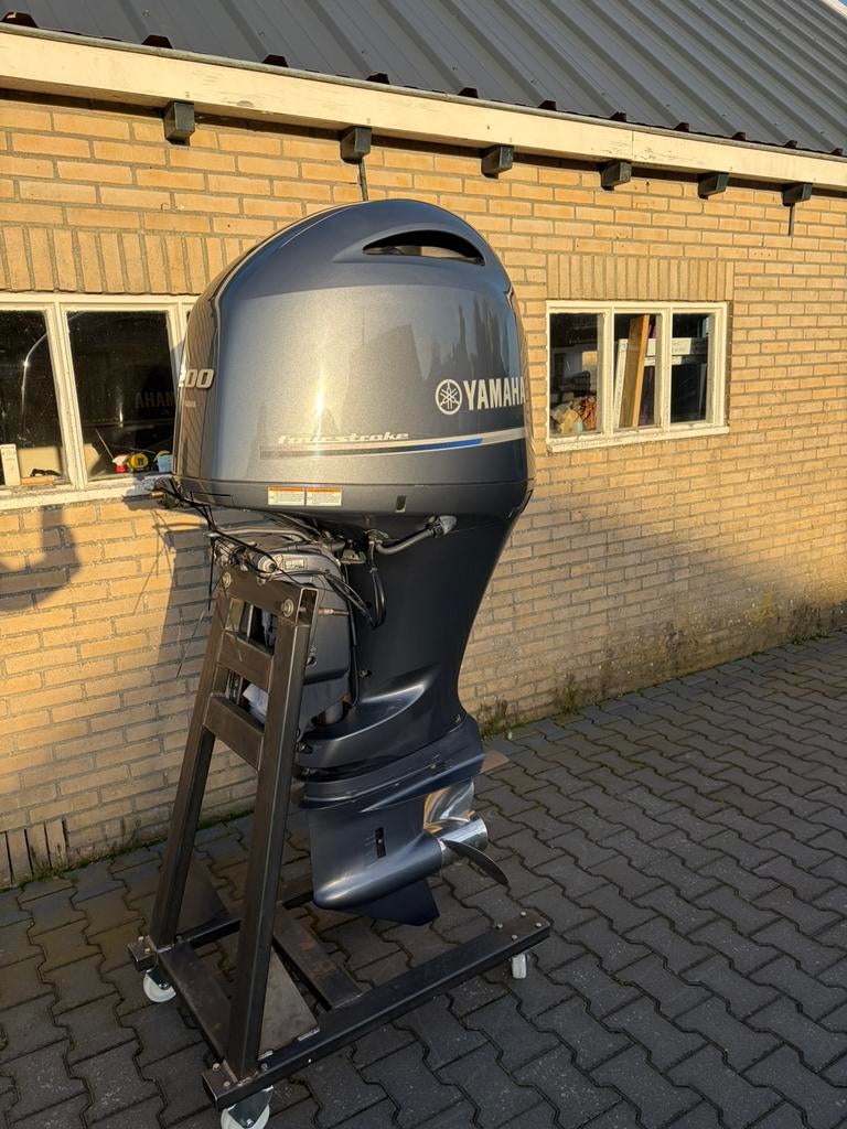 Zeer nette Yamaha f200 GET 4tact 2017, Ophalen, Viertaktmotor, Zo goed als nieuw, 30 pk of meer