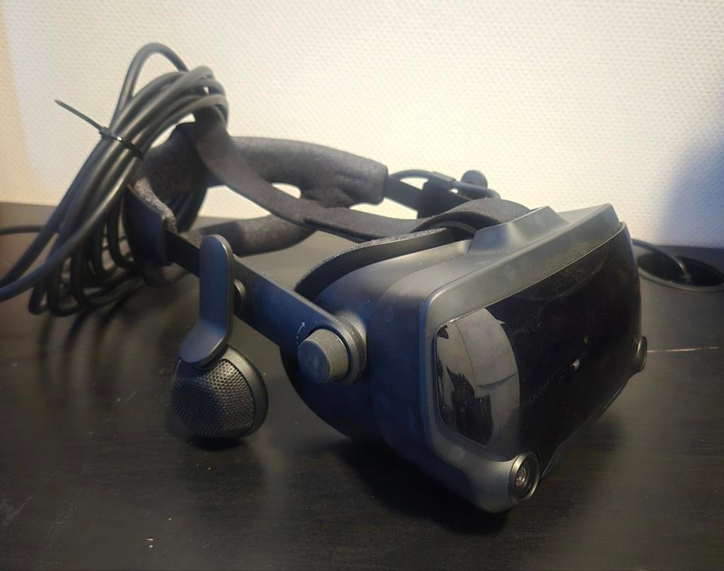 Valve Index VR Headset - Complete Set, Spelcomputers en Games, Virtual Reality, Ophalen, Zo goed als nieuw, VR-bril, Pc