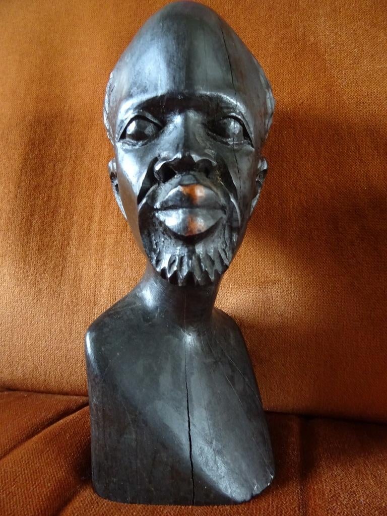 Curiosa Afrikaans ebbenhouten beeld borstbeeld man 21cm 1960, Ophalen of Verzenden
