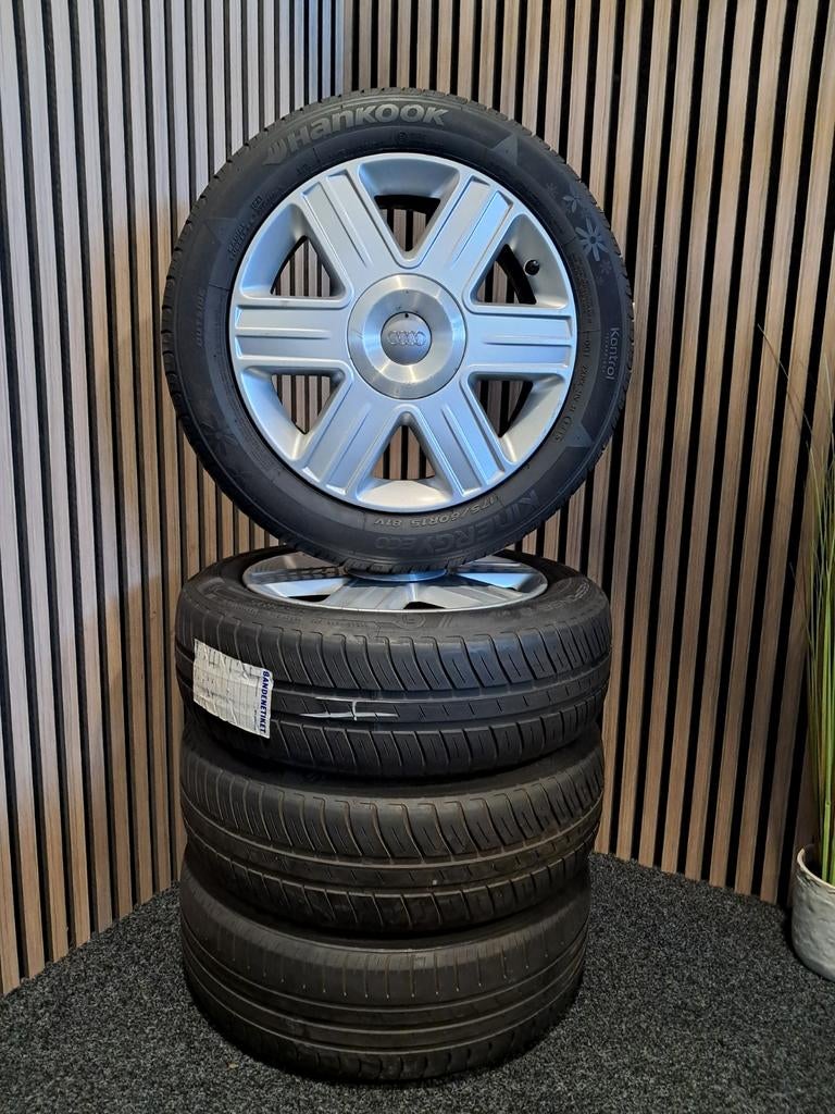 Org Audi A2 Lichtmetalen velgenset, Auto-onderdelen, Banden en Velgen, Ophalen, Gebruikt, 15 inch, 175 mm