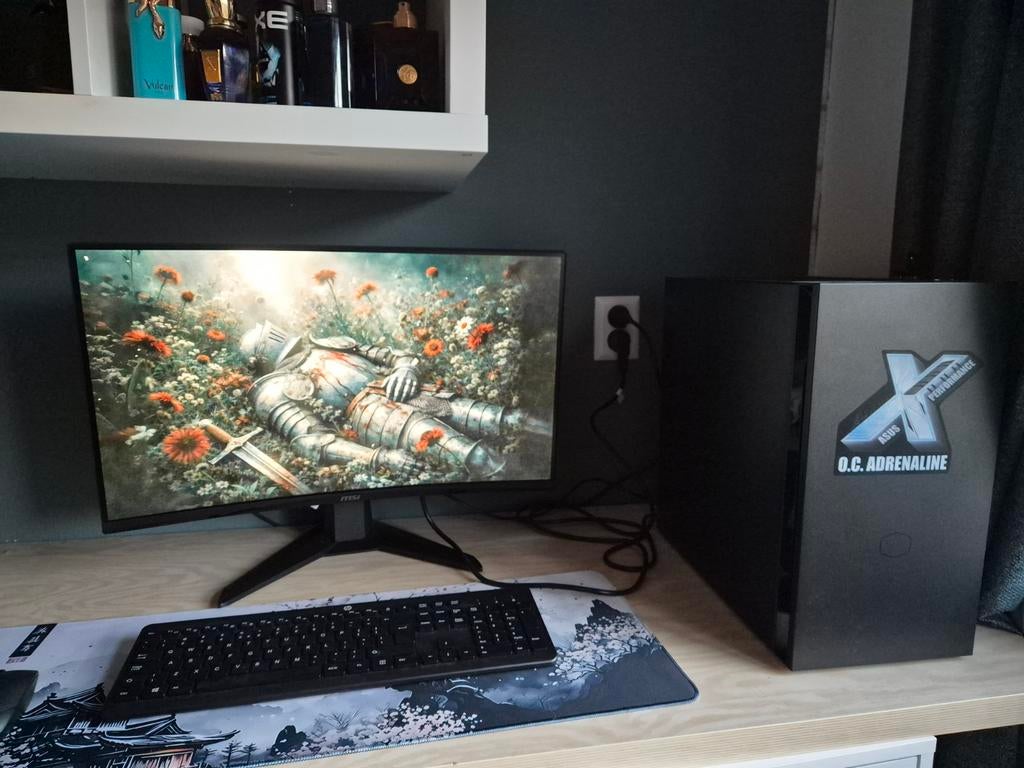 Mooie gaming pc (inclusief gloednieuwe monitor), Computers en Software, Desktop Pc's, Custom Build, AMD Ryzen 5, Zo goed als nieuw