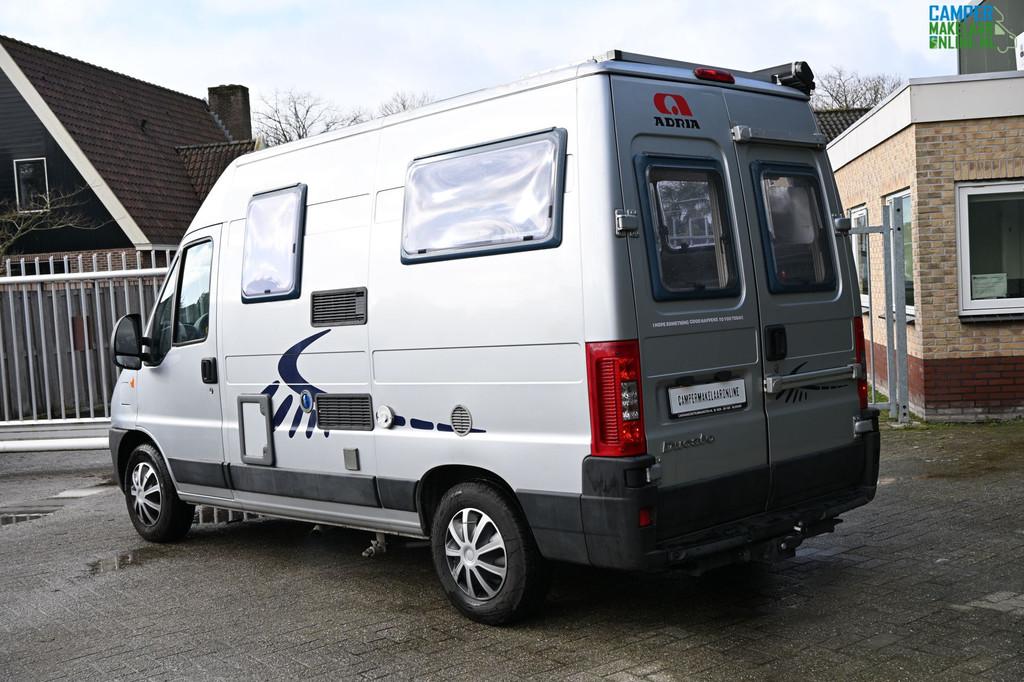 Adria 2WIN Club 2006 Dieselkachel|Luifel|Trekhaak|Zonnepan., Caravans en Kamperen, Campers, Airbags, Verwarmde buitenspiegels
