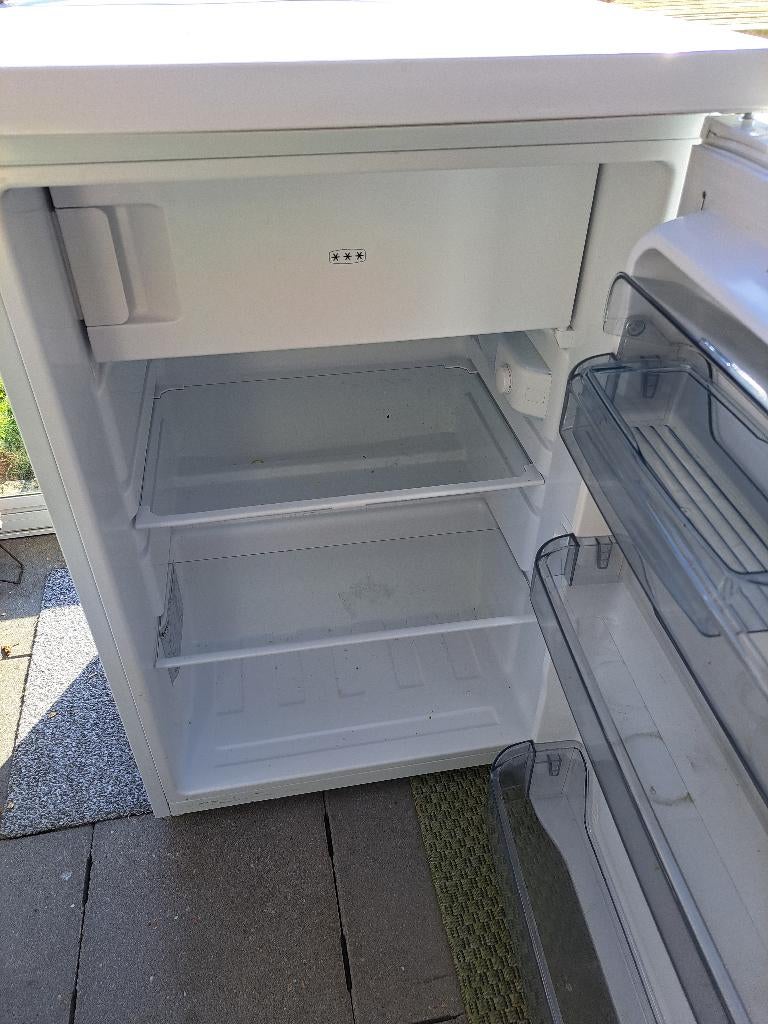 Koelkast,  Etna, tafelmodel, Gebruikt, 100 tot 150 liter, 45 tot 60 cm, Met vriesvak