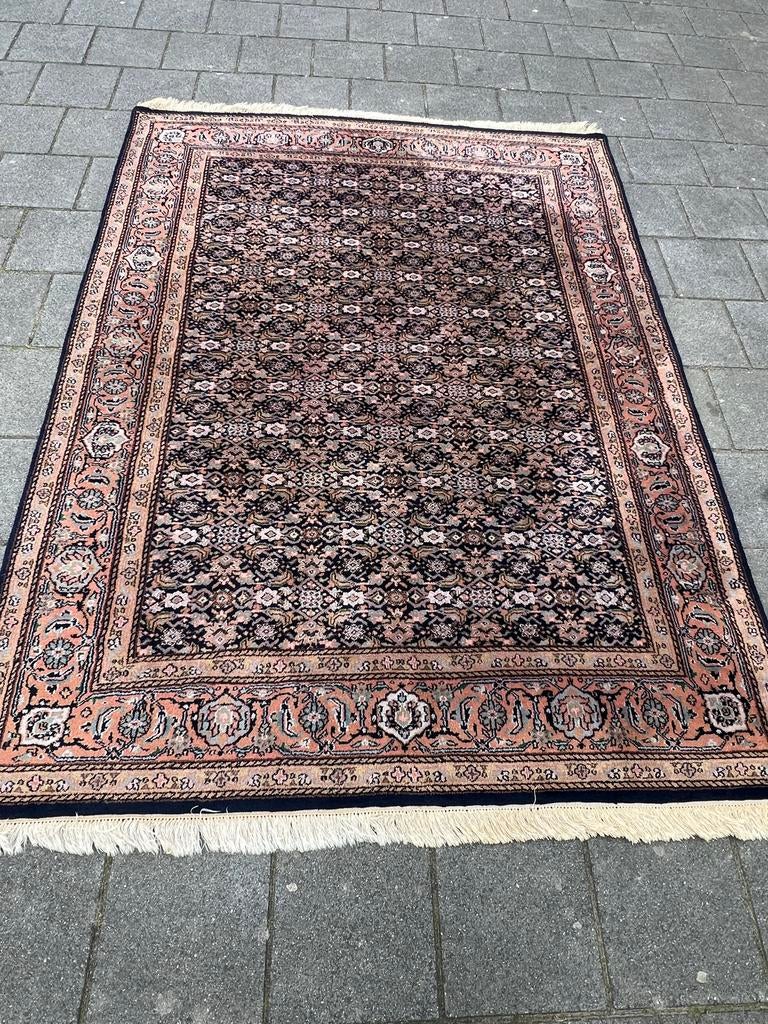 Vintage Perzisch tapijt, handgeknoopt, 181x239 cm, Gebruikt, 100 tot 150 cm, Zwart, Ophalen of Verzenden