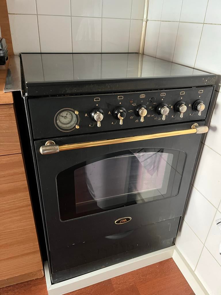 Etna Vrijstaand Gasfornuis met Oven - Zwart, Witgoed en Apparatuur, Fornuizen, Ophalen, Gebruikt, 60 cm of meer, 4 kookzones