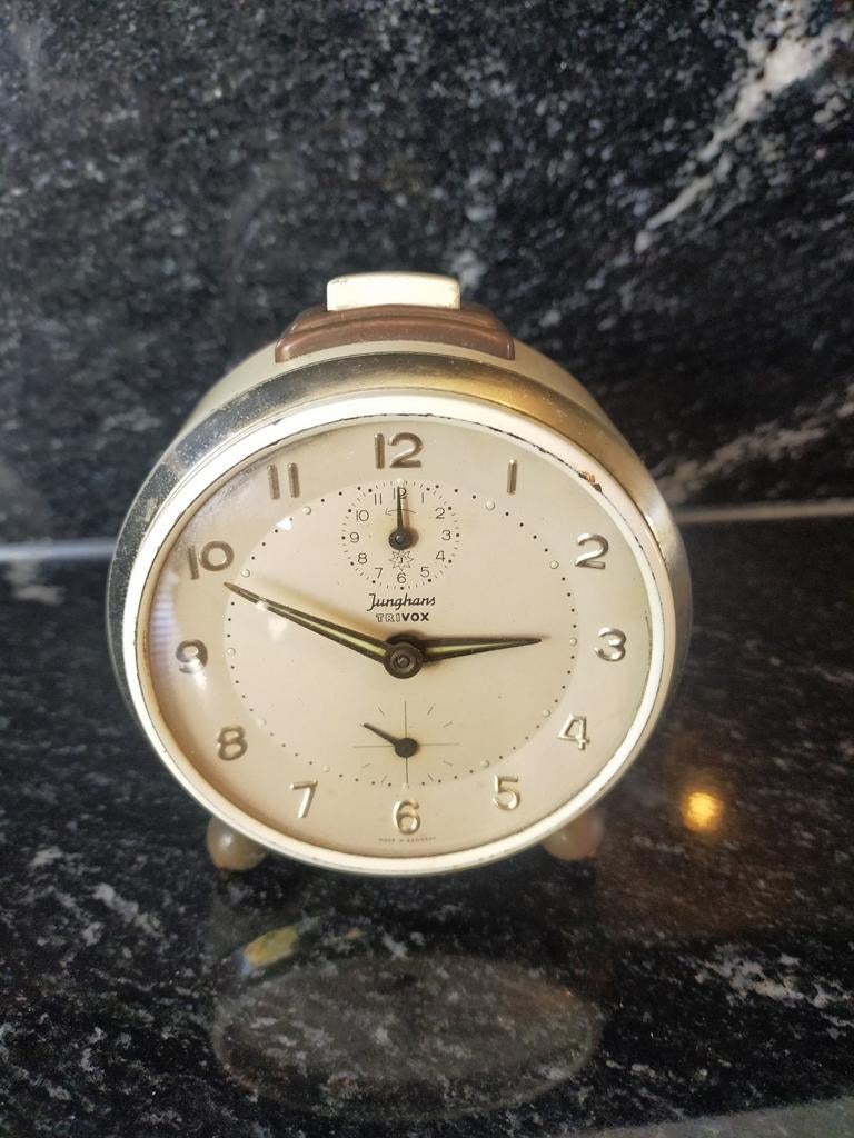 Oude Junghans Trivox wekker, Antiek en Kunst, Ophalen of Verzenden