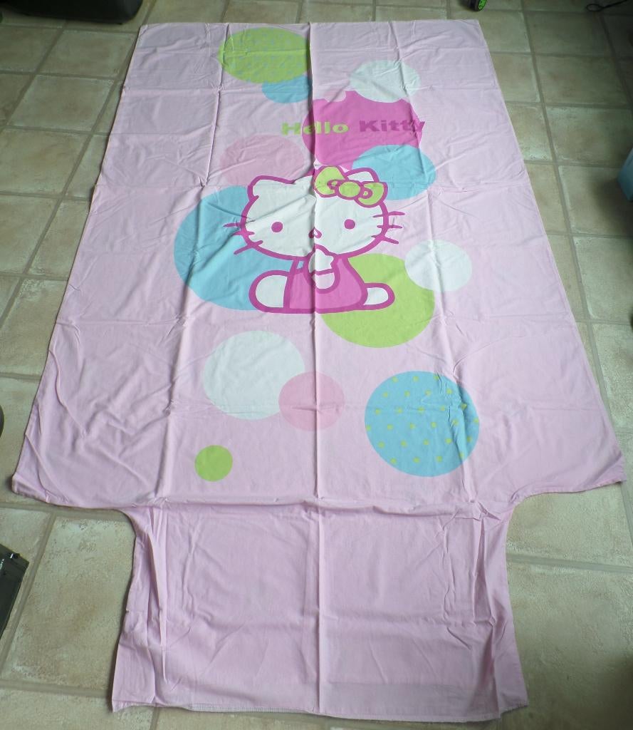 Eénpersoons dekbedovertrek Hello Kitty, Meisje, Dekbedovertrek, Ophalen of Verzenden, Zo goed als nieuw