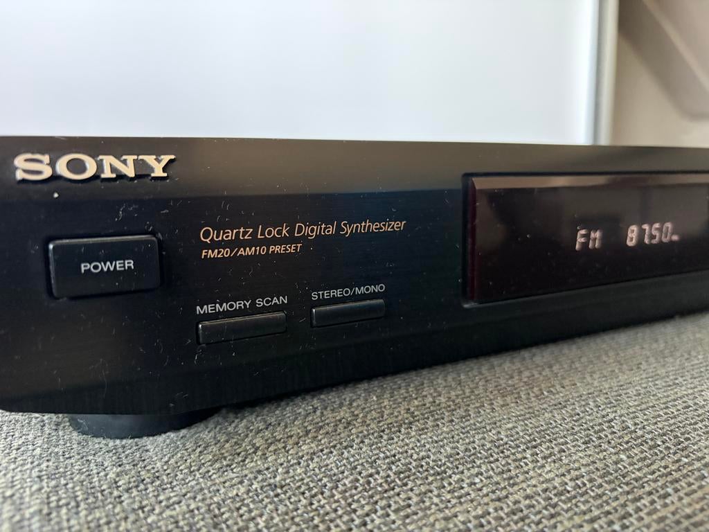 Sony ST-JX661 FM/AM Stereo Tuner - In uitstekende staat, Ophalen of Verzenden, Zo goed als nieuw