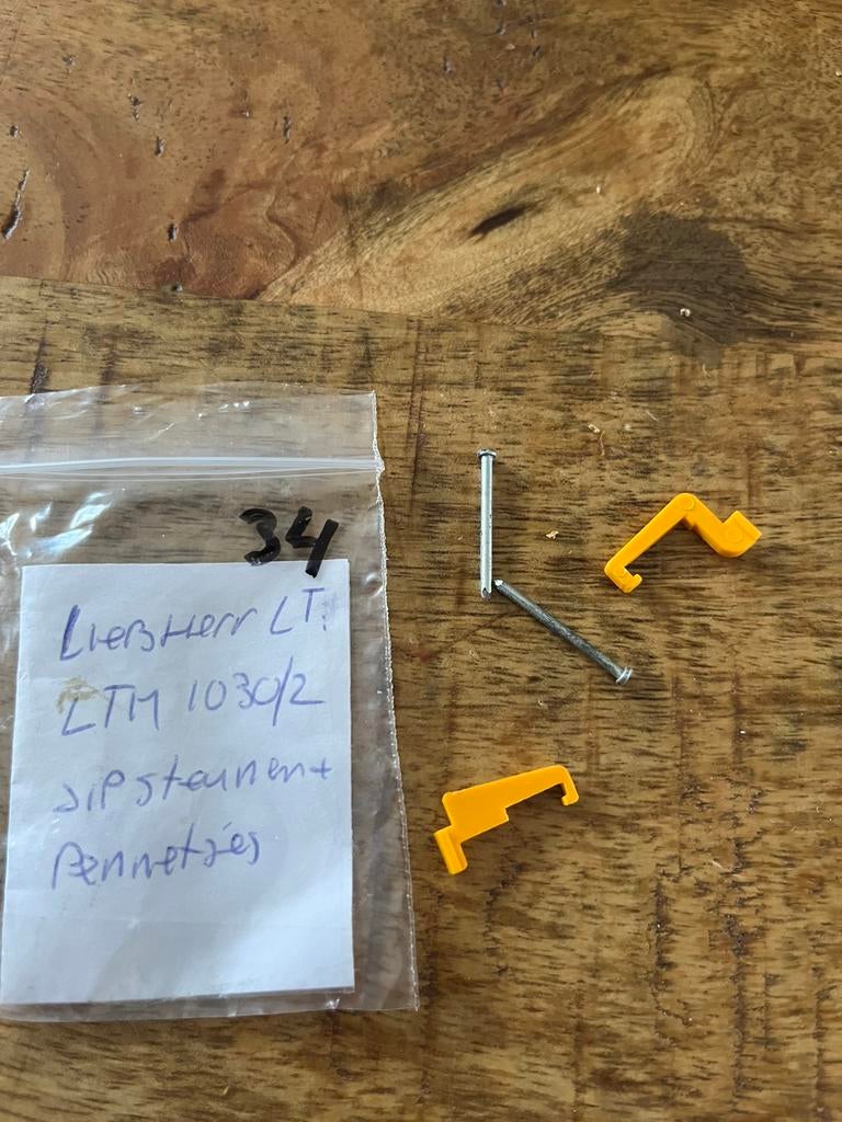 Jipsteunen en jip pennen, Hobby en Vrije tijd, Modelauto's | 1:50, Ophalen of Verzenden, Nieuw, Hijskraan, Tractor of Landbouw