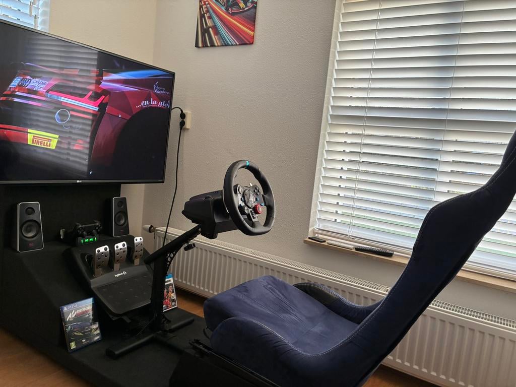 Race simulator / sim rig, Spelcomputers en Games, Spelcomputers | Xbox | Accessoires, Ophalen of Verzenden, Zo goed als nieuw