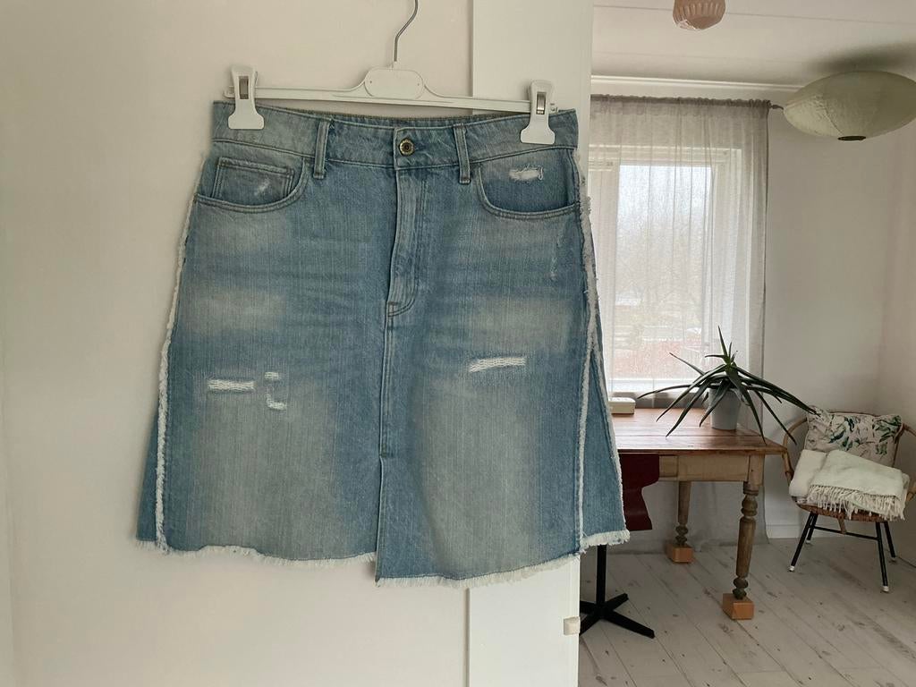 G-star spijkerrok, super mooie wassing, ZGAN maat 28, Blauw, Ophalen of Verzenden, Zo goed als nieuw, Maat 36 (S)