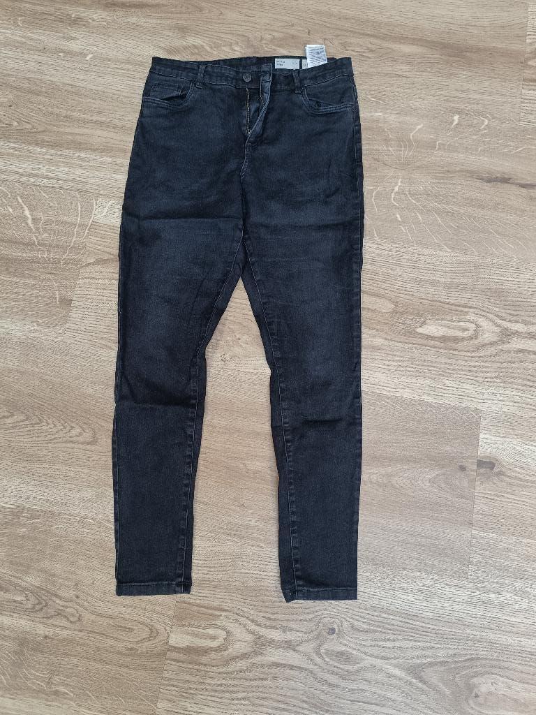 zwarte spijkerbroek, Ophalen, Vero Moda, Zwart, Zo goed als nieuw