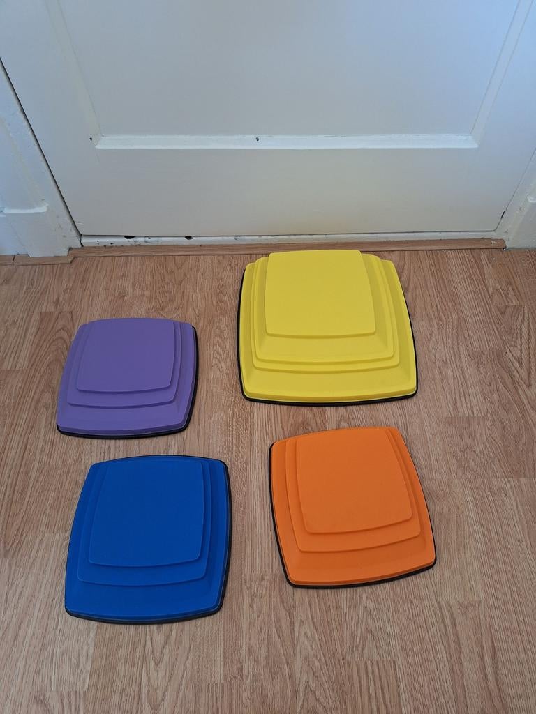 4 leuke stapstenen/banlanseerstenen erg leuk/leerzaam. ontde, Ophalen of Verzenden, Zo goed als nieuw