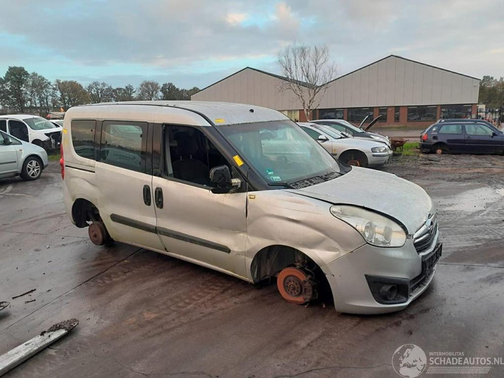Opel Combo Tour onderdelen (kleur: 20U) donorauto