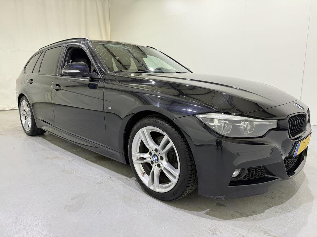 BMW 3 Serie Touring 318i M Sport Aut8 (bj 2019, automaat), Automaat, Zwart, Stationwagon, Benzine