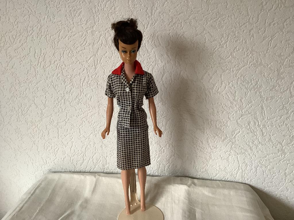 Barbie, oude poppen , oud speelgoed, Verzamelen, Poppen, Gebruikt, Fashion Doll, Verzenden