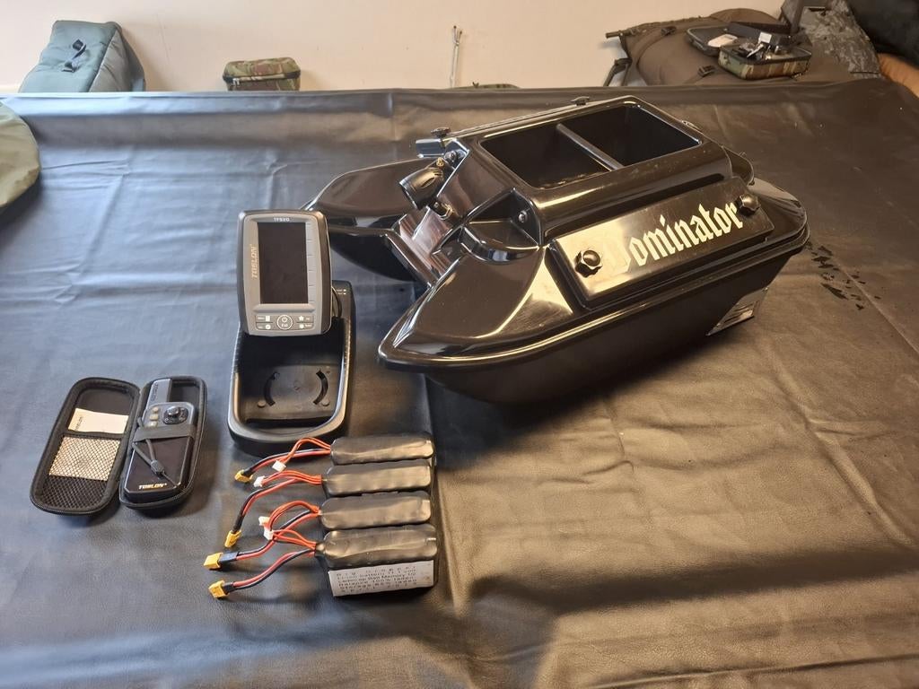 Voerboot dominator full option 1 jaar garantie, Ophalen of Verzenden, Overige typen