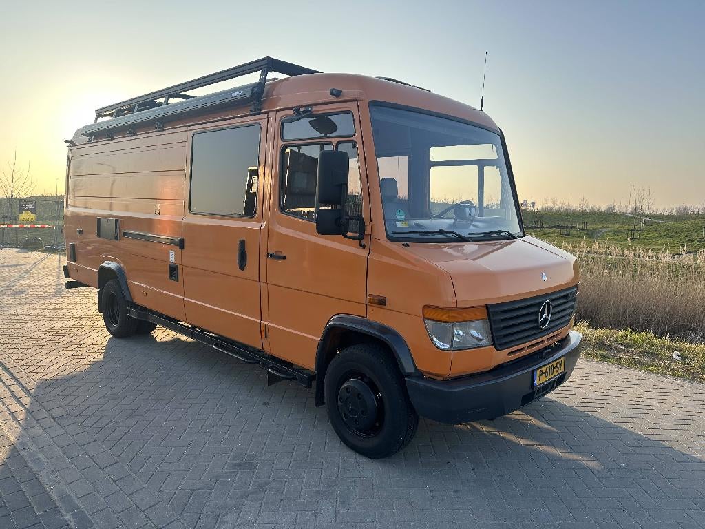Mercedes Vario 814D Camper - Volledig off-grid, Koelkast, Gaslek-detector, Buscamper of Camperbus, Luifel