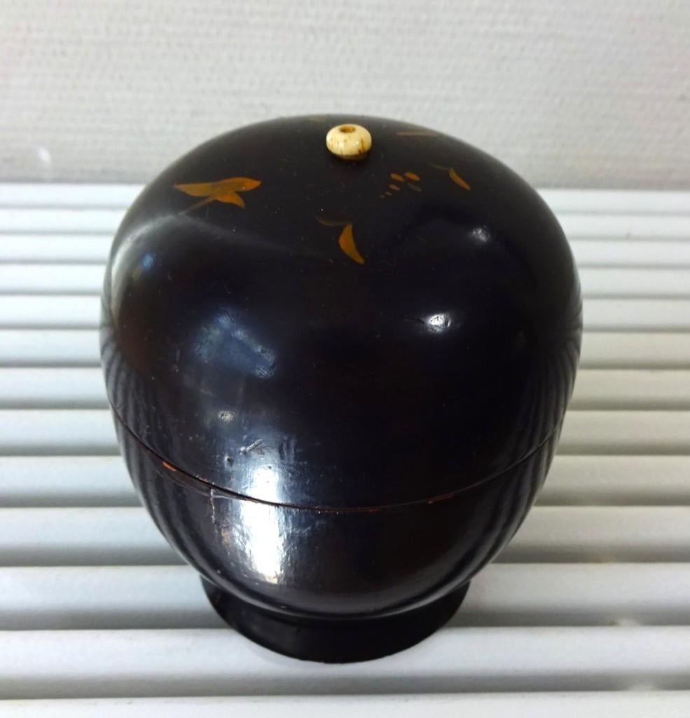 Antiek Japans lakwerk wol kluwenhouder, Ophalen of Verzenden