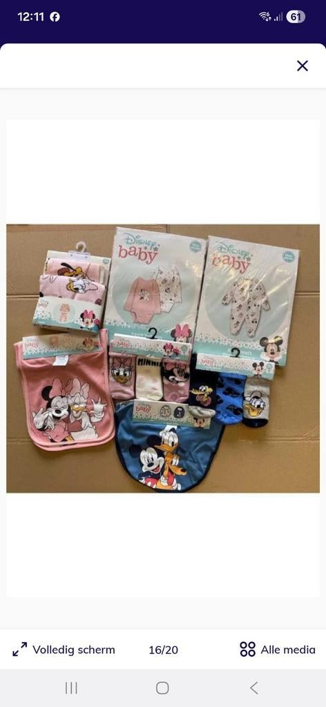 Disney Baby kledingpakket met slabbetjes en rompertjes, Kinderen en Baby's, Babykleding | Overige, Ophalen of Verzenden
