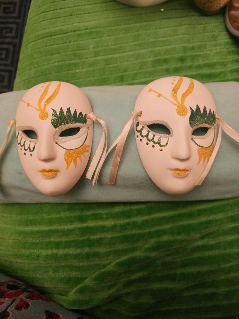 Decoratieve Maskers - Groen en Goud, Ophalen of Verzenden, Versiering