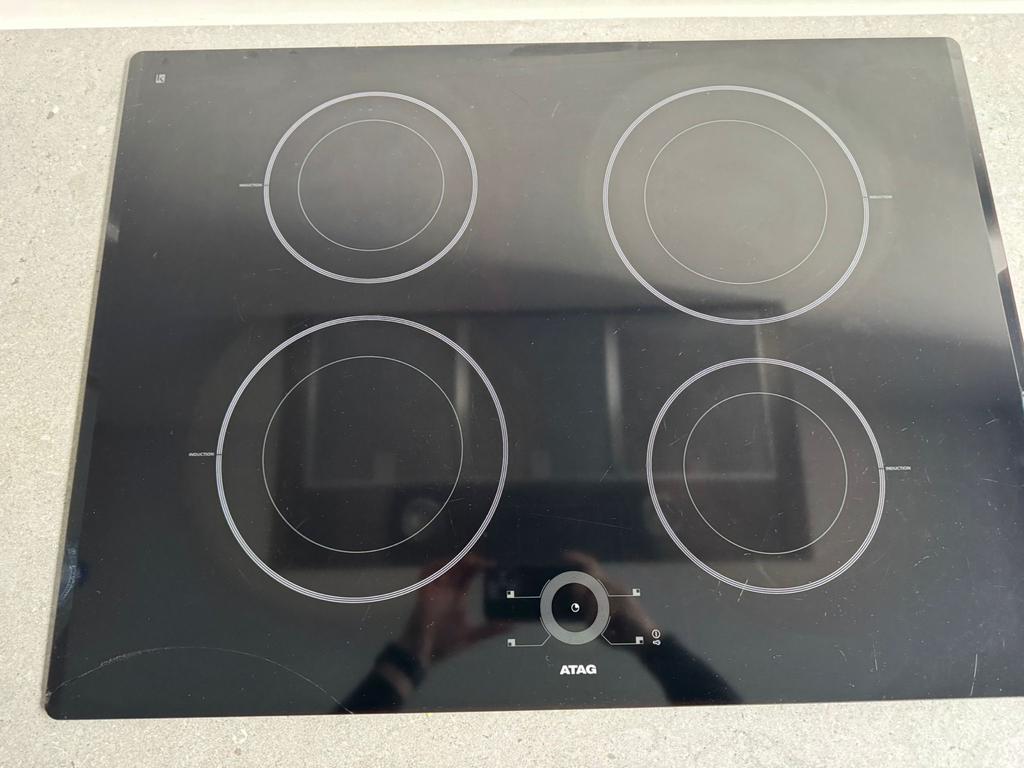 Atag inductie kookplaat Hi7271E - Werkt perfect, Gebruikt, Inbouw, Inductie, 4 kookzones