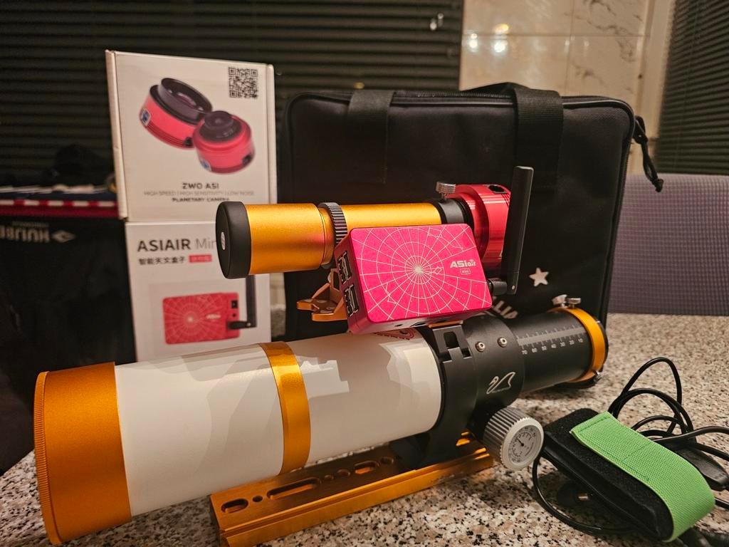 William Optics en ZWO set, Ophalen of Verzenden, Zo goed als nieuw, Minder dan 80 mm, Lenzentelescoop (refractor)