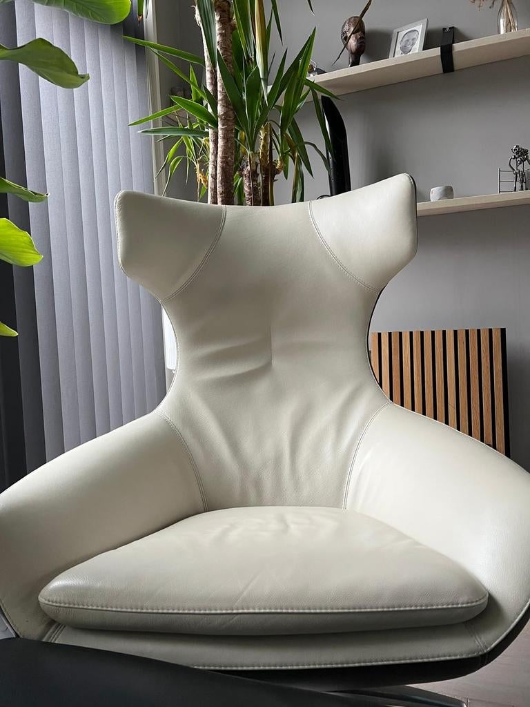 Leolux Caruzzo fauteuil, Huis en Inrichting, Fauteuils, Gebruikt, 50 tot 75 cm, 75 tot 100 cm, Ophalen of Verzenden