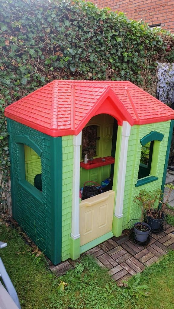 Leuk speelhuisje voor urenlang speelplezier!, Ophalen of Verzenden, Gebruikt, Kunststof